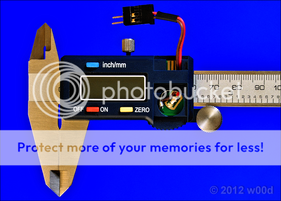 w00d's Photo Muse Digital Caliper Battery Modification